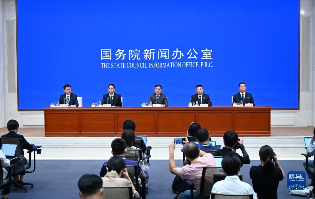 棋牌游戏签到送金